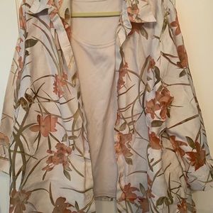 Shirt with attached tea.